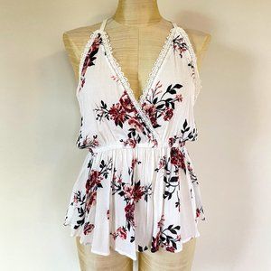 Kendall & Kylie flower top
